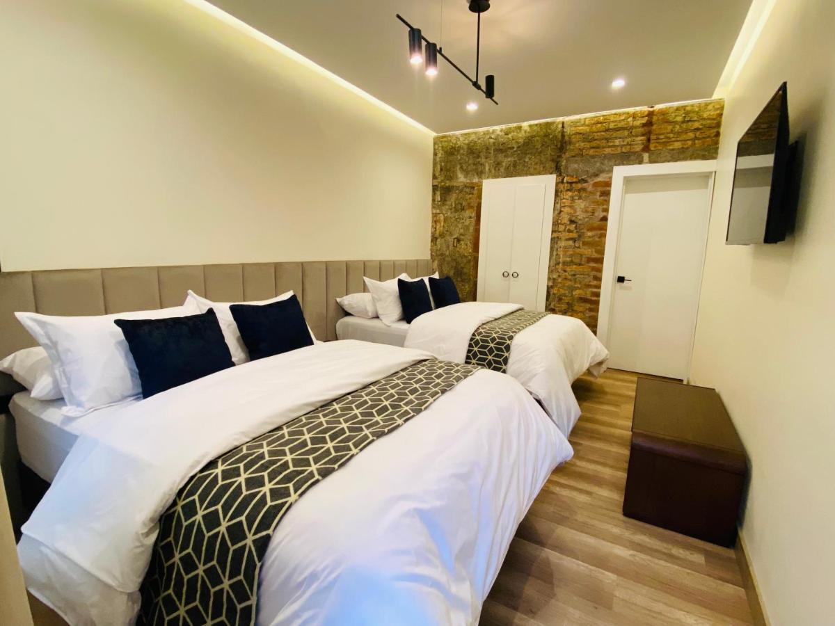 Wanderlot - Hotel Plaza Central Riobamba Extérieur photo