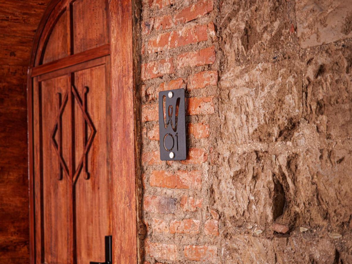 Wanderlot - Hotel Plaza Central Riobamba Extérieur photo