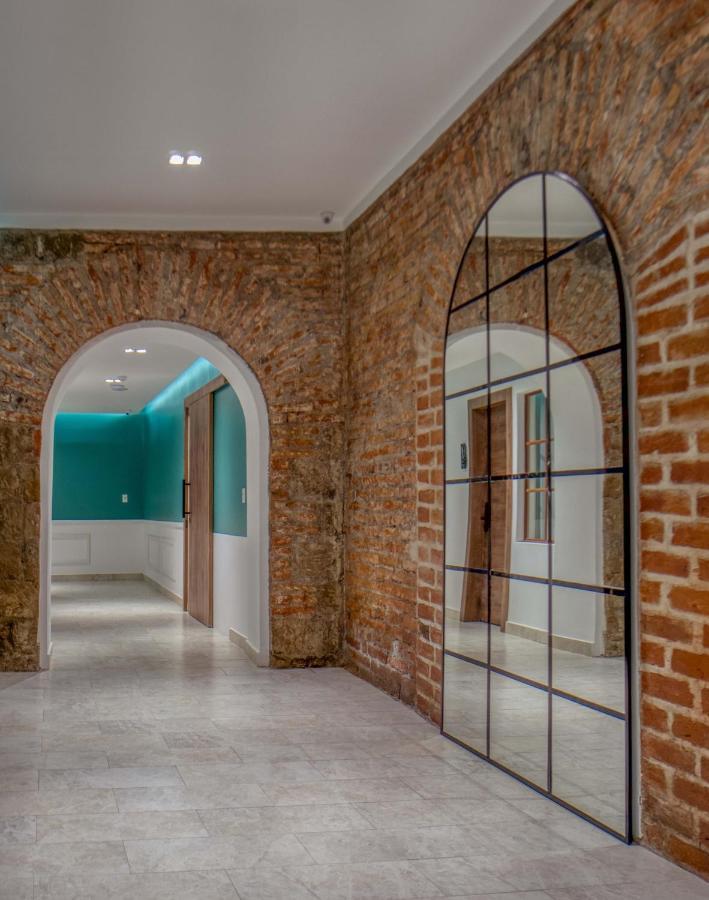 Wanderlot - Hotel Plaza Central Riobamba Extérieur photo